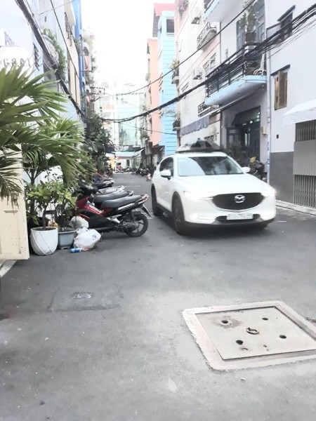 Bán nhà HXH Huỳnh Văn Bánh Phú Nhuận 42m2, 2 tầng, nhỉnh 7 tỷ
