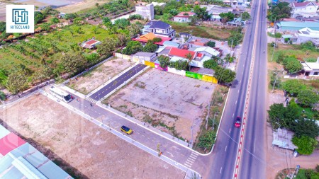 Đất tại trung tâm hành chính Bà Rịa giá 1 tỷ 7 Chính Chủ sổ hồng chính chủ bàn giao ngay