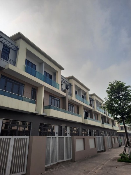 Bán nhà phố thương mại hàng hiếm tại Từ Sơn - Bắc Ninh tiện ích đẳng cấp, sổ chính chủ