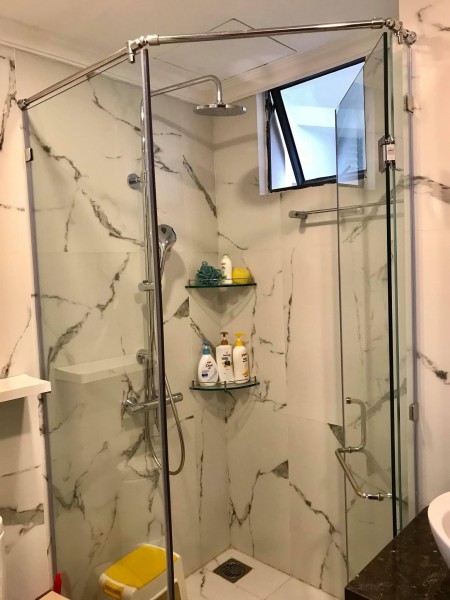 Cần bán Căn Hộ Icon56 Phường 12,Quận 4 đường Bến Vân Đồn 88m2,5,6 tỷ 0908102472