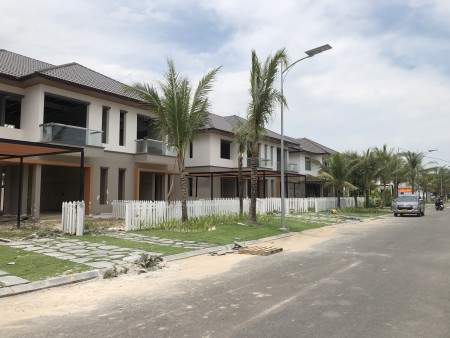 Bán nhà phố liền kề, shophouse, biệt thự song lập - đơn lập liên hệ 0966782317