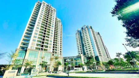 Bán căn hộ view Tây Hồ tầng trung giá bán 35 triệu/m2, trực tiếp chủ đầu tư, nhận nhà ở luôn