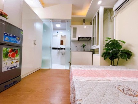 Bán nhà Ngọc Thuỵ 3 tầng đúc diện tích 69m2, giá 2.8 tỷ, lh chính chủ 0972263245
