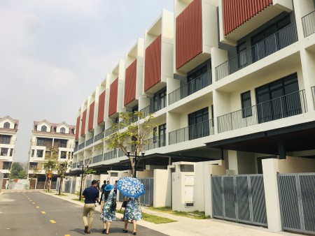 Đi đến slide 4