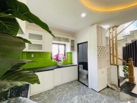 Nhà phố liền kề mặt tiền Tô Ngọc Vân liên hệ 0936236233 thiết kế hoàn thiện, giá tốt
