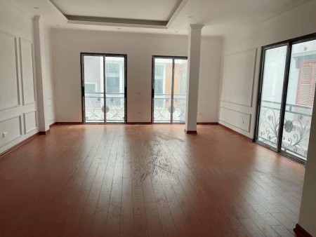 Chính chủ cần bán gấp tòa văn phòng lô góc, ô tô, thang máy phố Thái Hà Đống Đa 80m2X8T chỉ 26.5 tỷ