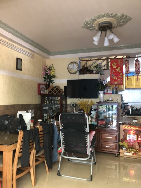 Bán nhà giá rẻ Nguyễn Văn Luông, giá bán 4.7 tỷ, thương lượng chính chủ, đúc 3 tầng