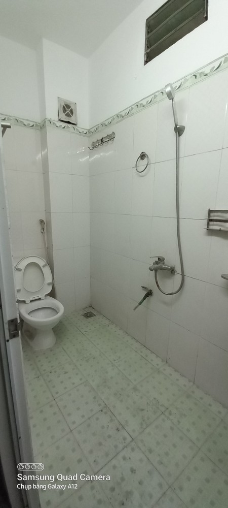 Bán nhà nguyên căn cực hiếm nhỉnh 3 tỷ ô tô đỗ cửa lô góc phố Vĩnh Hưng Hoàng Mai