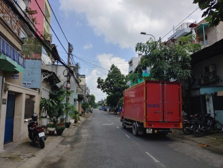 Mặt tiền kinh doanh sầm uất ngã tư Gò Mây, Quận Bình Tân, diện tích 84m2, giá bán 5.8 tỷ