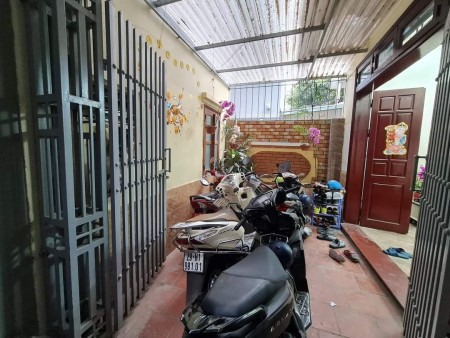 Nhà đẹp Trương Định Hoàng Mai Giáp Bát 55m2 5t mt4m nhỉnh 5 tỷ nhà 3 mặt thoáng