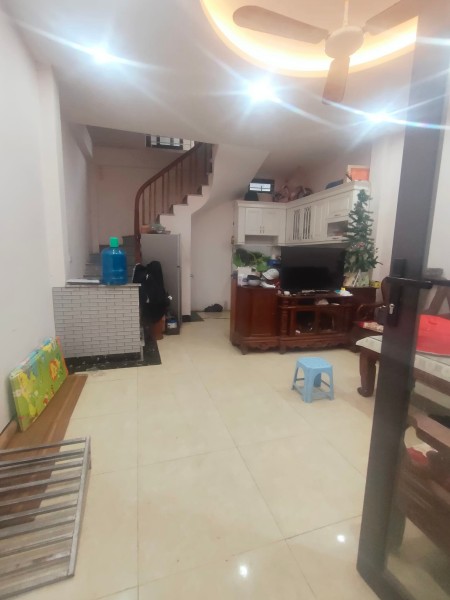 Bán nhà phố Hà Trì, Hà Đông diện tích sử dụng 33m2, đúc kiên cố 5 tầng giá chỉ 3,25 tỷ
