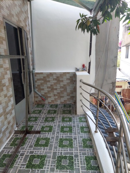 Bán nhà chính chủ Phan Văn Trị, Quận Bình Thạnh giá bán 4.99 tỷ, đầy đủ tiện nghi, giá tốt