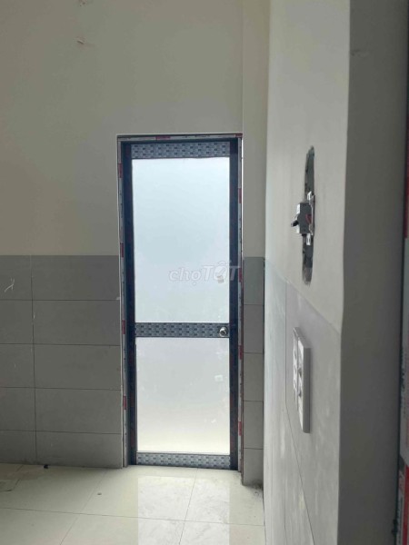 Chính chủ cho thuê căn hộ mini có gác cửa sổ thoáng mát, bảo vệ 24/24, khu an ninh