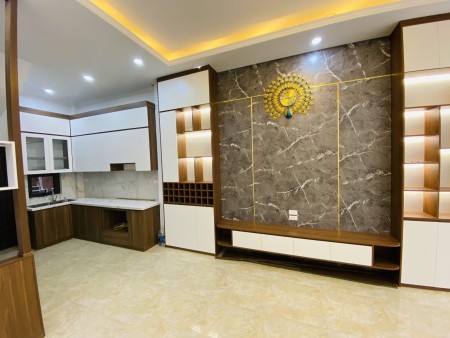 Bán nhà 5 tầng x 38m2 tại Chiến Thắng, Văn Quán, Hà Đông, ô tô tránh đỗ, full nội thất