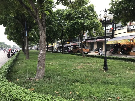 Đi đến slide 2