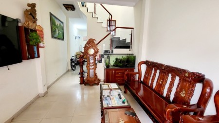 Bán Nhà Âu Cơ, Hòa Thạnh, Tân Phú, 4 x10 , Hẻm trước nhà 5M, Sổ Vuông Vức, Nhỉnh 4 Tỷ.