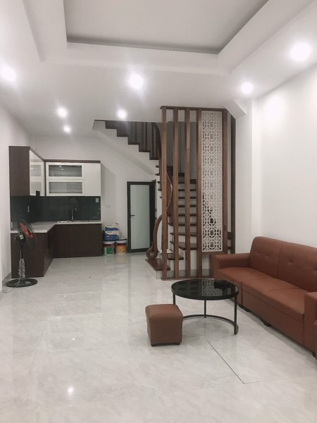 Nhà mới xây siêu hiếm tại Thái Hà mặt tiền siêu rộng 20m ra mặt ngõ oto giá bán 6.85 tỷ