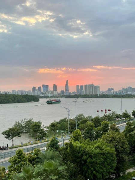4PN CÓ SÂN VƯỜN - ĐẢO KIM CƯƠNG - 270m2 - VIEW SÔNG - CHỈ 3500$ BAO PQL - 0938221611