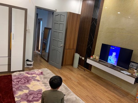 Bán nhà Mai Động khu đô thị Đền Lừ, gần phố lô góc 30m, ô tô tránh, dtsd 44m2, 4 tầng, giá 4.9 tỷ