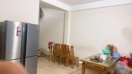 - Cần bán nhà đường phần lăng 17 , 2 tầng, diện tích 85m2, mặt tiền 7m, giá 4,7 tỷ