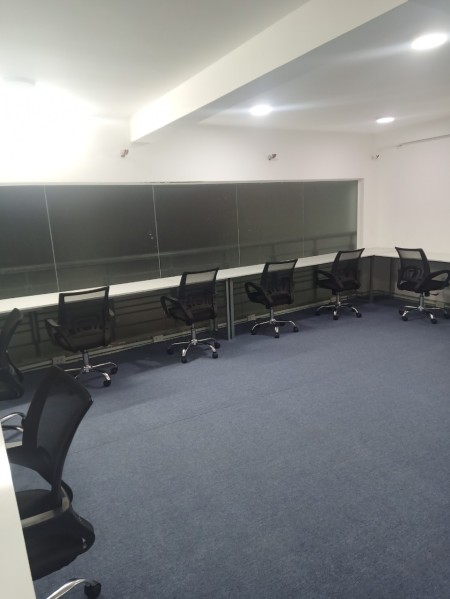 Cho thuê văn phòng tòa nhà tại Lũy Bán Bích Tân Phú liên hệ 0907240247