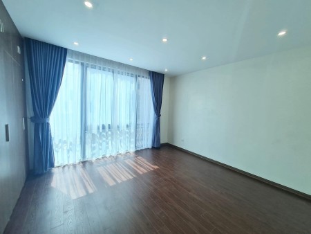 Bán nhà trung tâm Quận Hai Bà Trưng, nhà bao mới, kiến trúc đẹp sổ đỏ vuông vắn