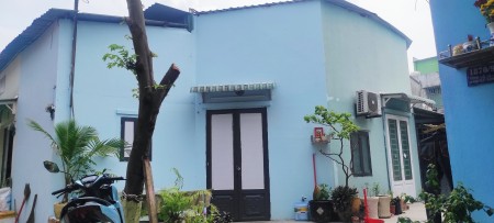 Bán Dãy trọ có 6 phòng cho thuê, 1 trệt, 1 lửng liên hệ 0566647863, bàn giao ngay