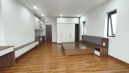 Căn hộ Studio Highend 35m2 - Ngay mặt đường Văn Tiến Dũng, Cầu Diễn