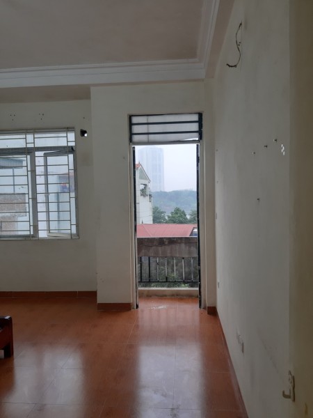 Mới! Cho thuê nhà Linh Đàm, sạch sẽ, an ninh tốt, 1.8 triệu/tháng, liên hệ 0868439235