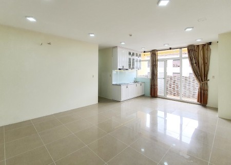 Căn góc 83m2 Hoàng Kim Thế Gia sổ hồng sẵn, thanh toán 700tr ở ngay