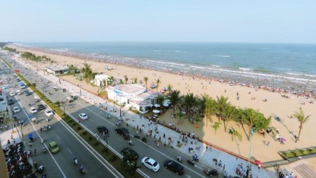 Bán lô đất biển khu phố Hồng Thắng, thành phố Sầm Sơn đông dân tiện kinh doanh