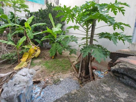 Bán đất lô góc ngã tư mặt phố ô tô tránh, diện tích 50m2, mt 4m, giá bán 1.98 tỷ