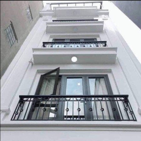 Bán nhà 5 tầng chính chủ số 12 ngõ 565/29 Lạc Long Quân dt 33m lh 0906060703