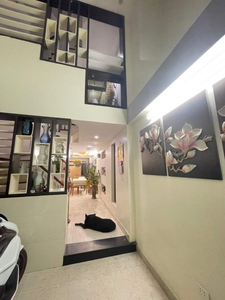Bán nhà phố Phan Đình Giót, Thanh Xuân, thuộc khu cán bộ công nhân viên chức.