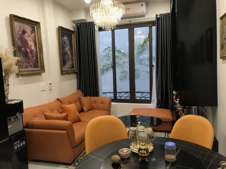 Bán nhà nguyên căn ở trung tâm Quận Đống Đa, giá chỉ hơn 5 tỷ, dtsd 26/32m2 khu an ninh