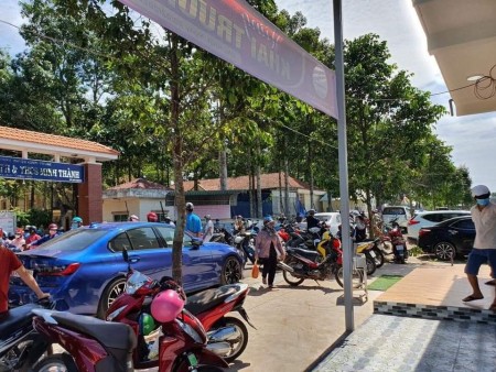 Chủ cần bán gấp 1 lô mặt tiền đường ngay sát chợ Minh Thành chơn thành_Bình Phướcchỉ 13.3 triệu/m2