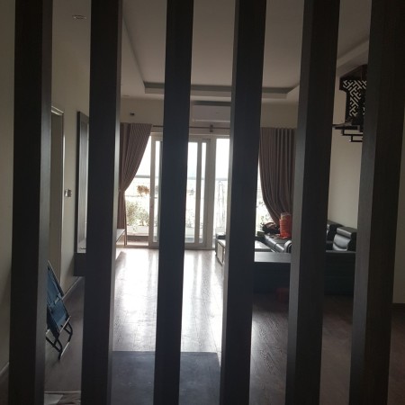 Căn hộ 4PN, 3WC - 156m2, căn góc, 2 ban công, nội thất cao cấp giá chỉ 4,250 tỷ. LH: 0985846970