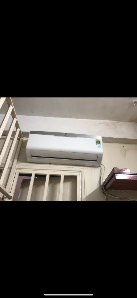 Cho thuê căn hộ chung cư mi ni! Giá cả hợp lý nhất! Khu trung tâm! Thoáng mát!