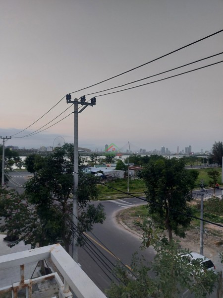 Cần bán gấp nhà Khuê Mỹ, Ngũ Hành Sơn, 2 tầng, 100m2, đường 7.5m