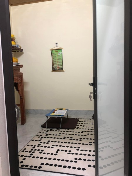 Bán nhà riêng phố Chính Kinh diện tích sử dụng 45m2 3 tầng giá 4,2 tỷ. LH 0912442669