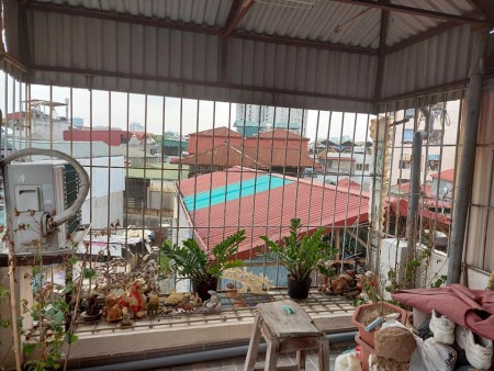 Đi đến slide 8