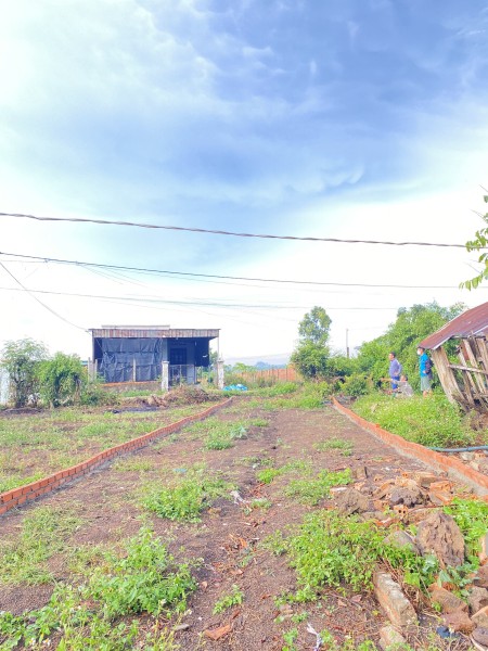 Bán đất nền ven phố Epok cumgar vị trí tiềm năng giá bán 660 triệu, bàn giao đầy đủ giấy tờ