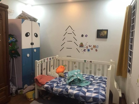 Bán nhà riêng ngõ 279 Đội Cấn 37m2 x 5 tầng giá 4 tỷ. LH 0912442669
