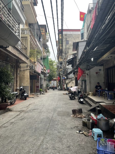 Bán nhà mặt ngõ 3 Phúc Tân, Hoàn Kiếm, Hà Nội dt 32m2 4 tầng giá 4 tỷ 95, lh 0911229381