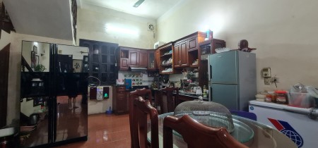 Bán nhà phố cổ Ngọc Lâm, 4 tầng, ô tô, KD, DT 83 m2, MT 6 m, giá 8,8 tỷ