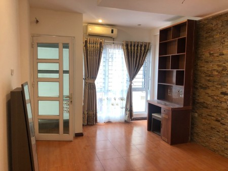 Bán nhà nguyên căn Đê La Thành, diện tích 45m2, 5 tầng đúc, giá bán 7.5 tỷ, thương lượng