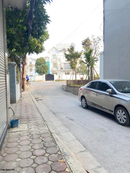 Bán nhà Tư Đình, xây mới 2021, view đẹp, 100m Aeon Long Biên, cầu Vĩnh Tuy, tiện ích vô biên.