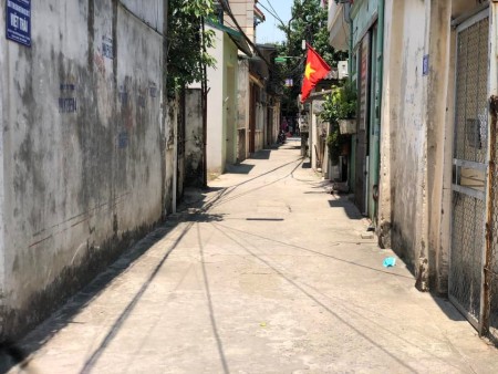 Chủ nhà cần tiền bán 195m2 đất thổ cư Chính Trung, Ngô Xuân Quảng, Trâu Quỳ, Gia Lâm.