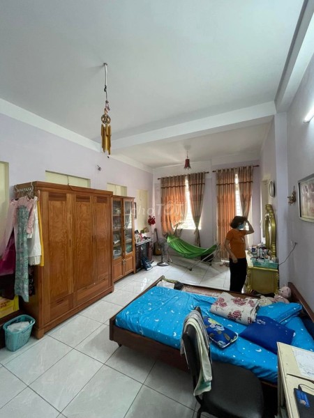 Nhà hẻm xe hơi thông Lũy Bán Bích, diện tích sử dụng 72m2 nhà ở ngay, chỉ 5.5 tỷ.