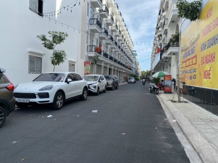 Đi đến slide 4
